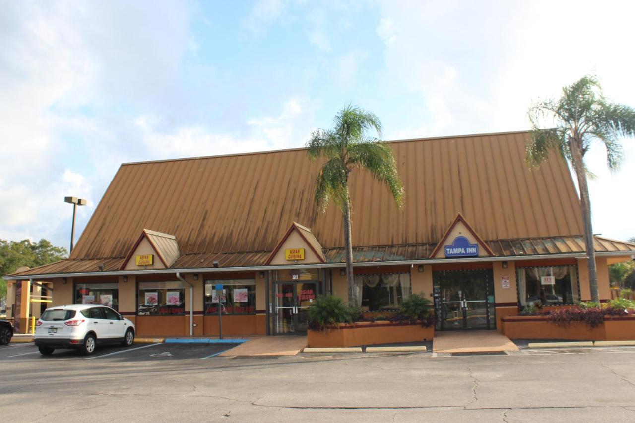 Tampa Inn Near Busch Gardens Zewnętrze zdjęcie